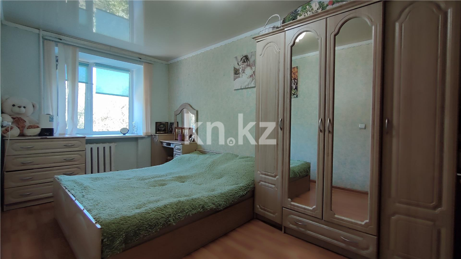 Продажа 3-комнатной квартиры, 61 м², мкр-н 14 в Караганде - фото 3