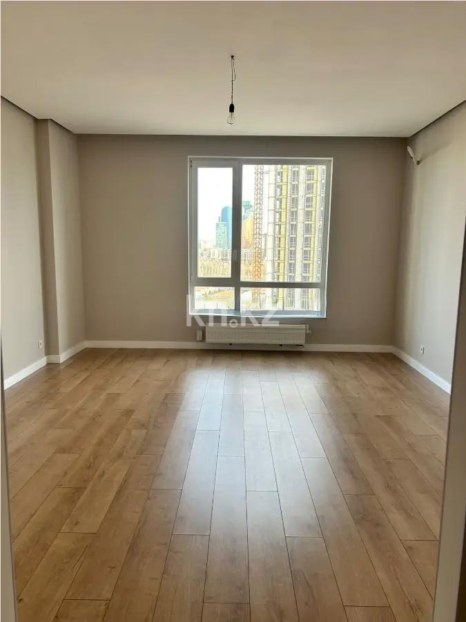 Продажа 4-комнатной квартиры, 128 м² в Астане