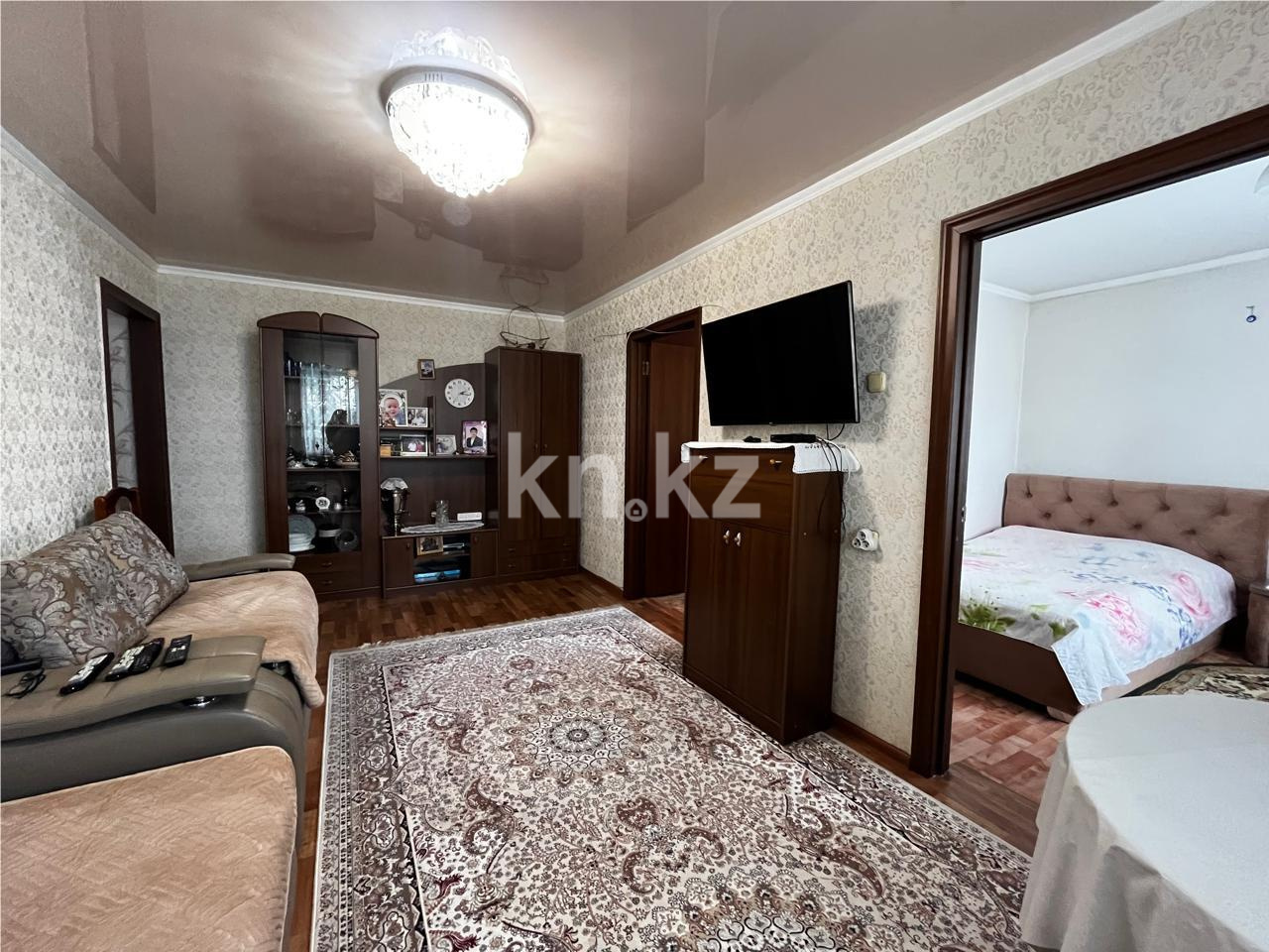 Продажа 4-комнатной квартиры, 61 м² в Караганде - фото 3