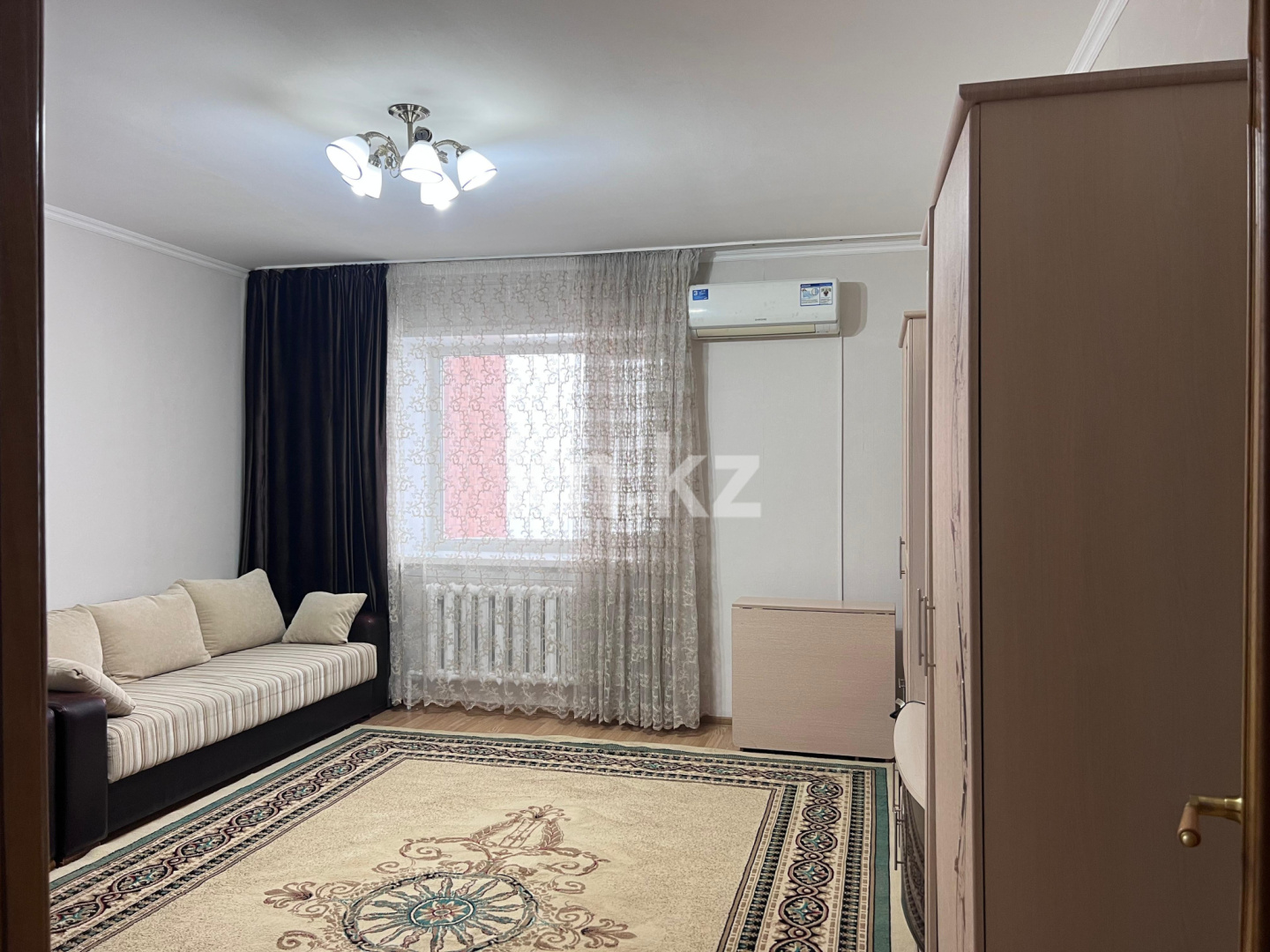 Аренда 1-комнатной квартиры, 50 м² в Астане