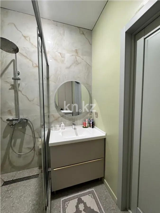 Продажа 2-комнатной квартиры, 63 м², пр. Абая, дом  164 в Алматы - фото 4