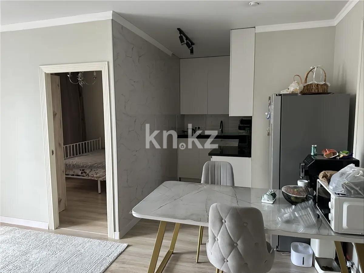 Продажа 3-комнатной квартиры, 57.3 м² в Алматы - фото 3