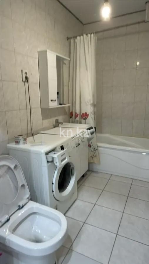 Продажа 2-комнатной квартиры, 60 м² в Алматы - фото 4