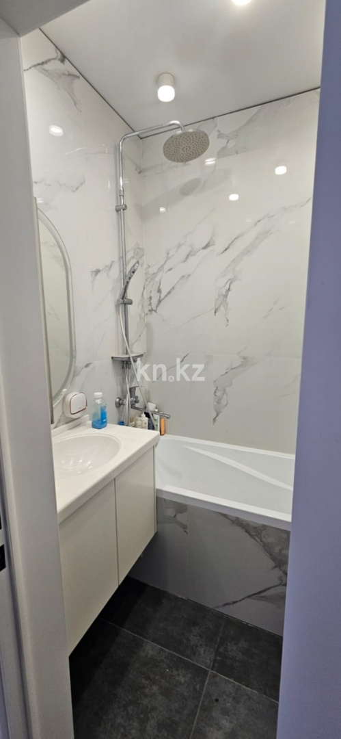 Продажа 2-комнатной квартиры, 65 м² в Караганде - фото 6