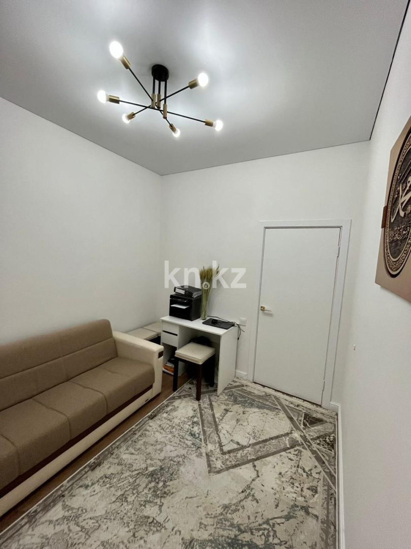 Продажа 4-комнатной квартиры, 90 м² в Астане - фото 12