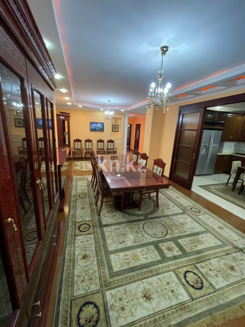 Аренда 3-комнатной квартиры, 115 м², ул. Хусаинова, дом  225 в Алматы - фото 2