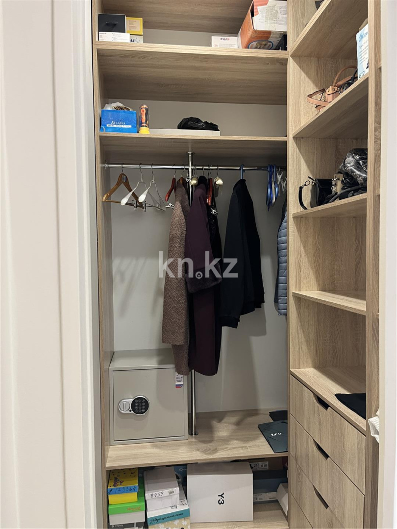 Продажа 3-комнатной квартиры, 110 м², ул. Ашимова, дом  21 в Караганде - фото 34