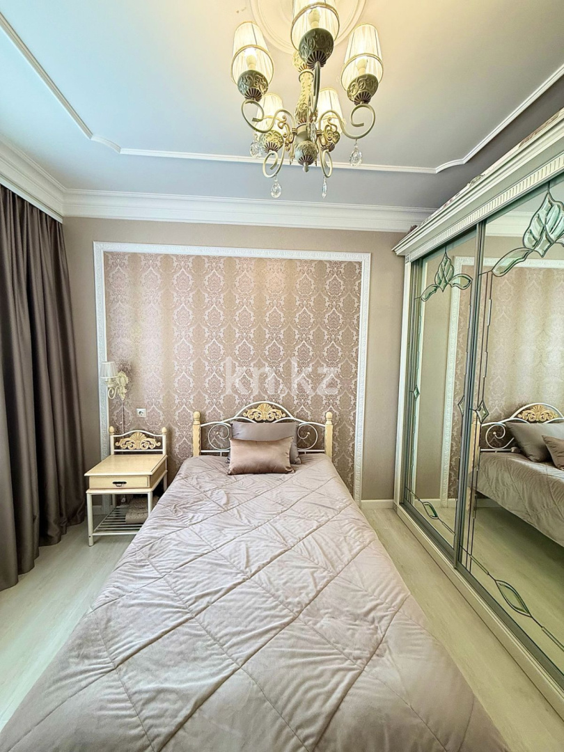 Продажа 4-комнатной квартиры, 106 м², ул. Куанышбаева, дом  9/2 в Астане - фото 9