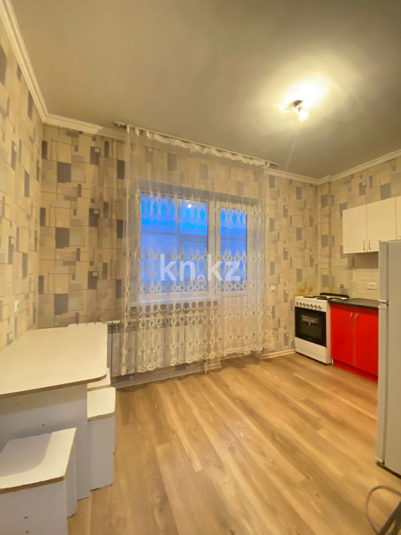 Аренда 1-комнатной квартиры, 36 м² в Астане