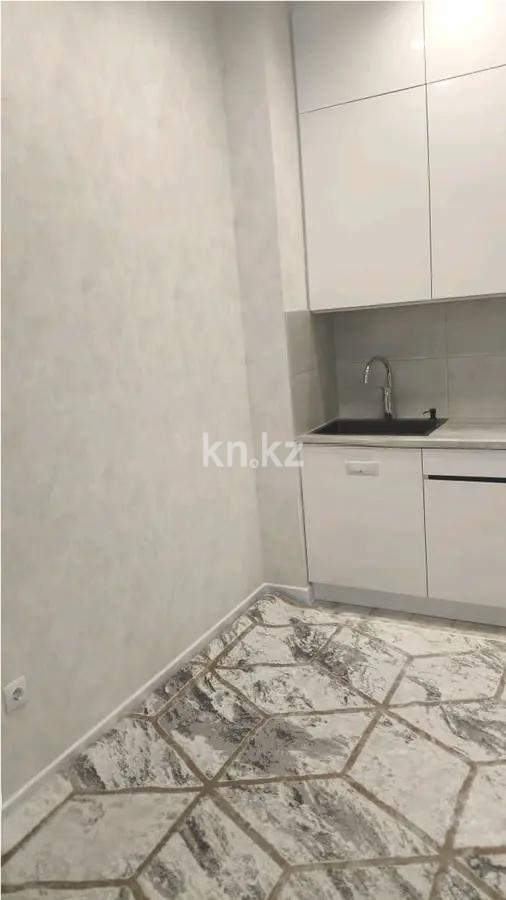 Продажа 2-комнатной квартиры, 50 м², ул. Ашимова, дом  17 в Караганде - фото 3