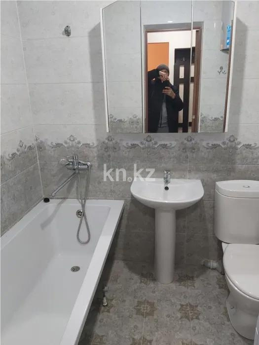 Продажа 2-комнатной квартиры, 36 м², ул. Жубанова, дом  27 в Астане - фото 3