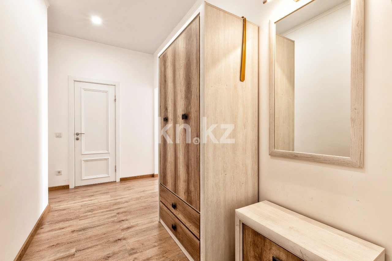 Аренда 1-комнатной квартиры посуточно, 46 м², ул. Анет баба, дом  3 - ул. Сыганак в Астане - фото 8