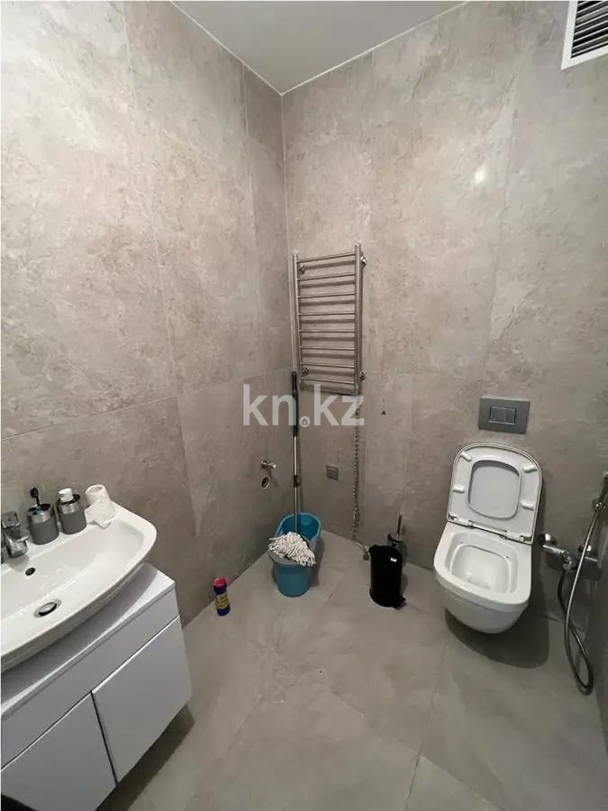 Продажа 3-комнатной квартиры, 100.8 м², пр. Серкебаева, дом  91 в Алматы - фото 3