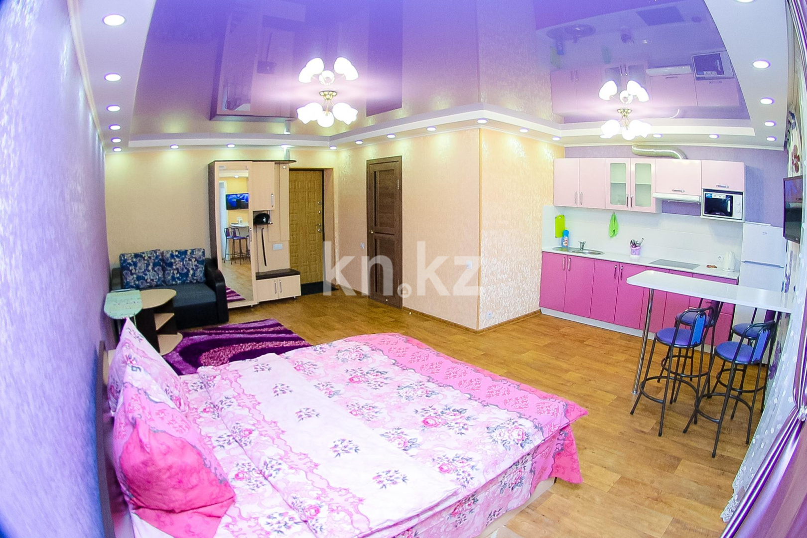 Аренда 1-комнатной квартиры посуточно, 40 м², ул. Набережная Славского, дом  26 в Усть-Каменогорске - фото 5