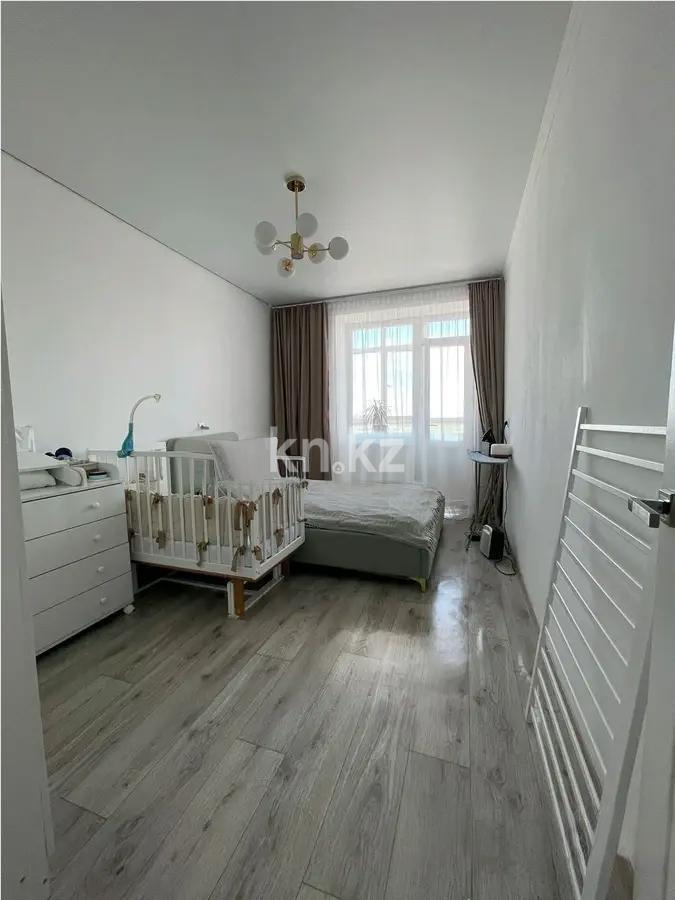 Продажа 2-комнатной квартиры, 60 м², ул. Сауран, дом  3/1 в Астане - фото 2