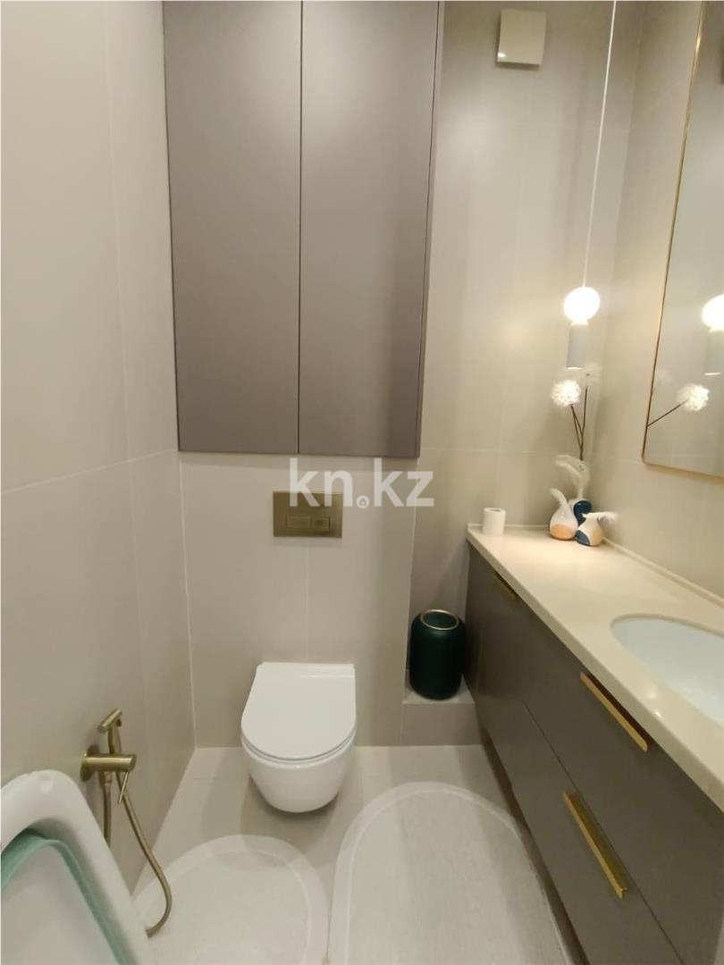 Продажа 3-комнатной квартиры, 95 м² в Астане - фото 19