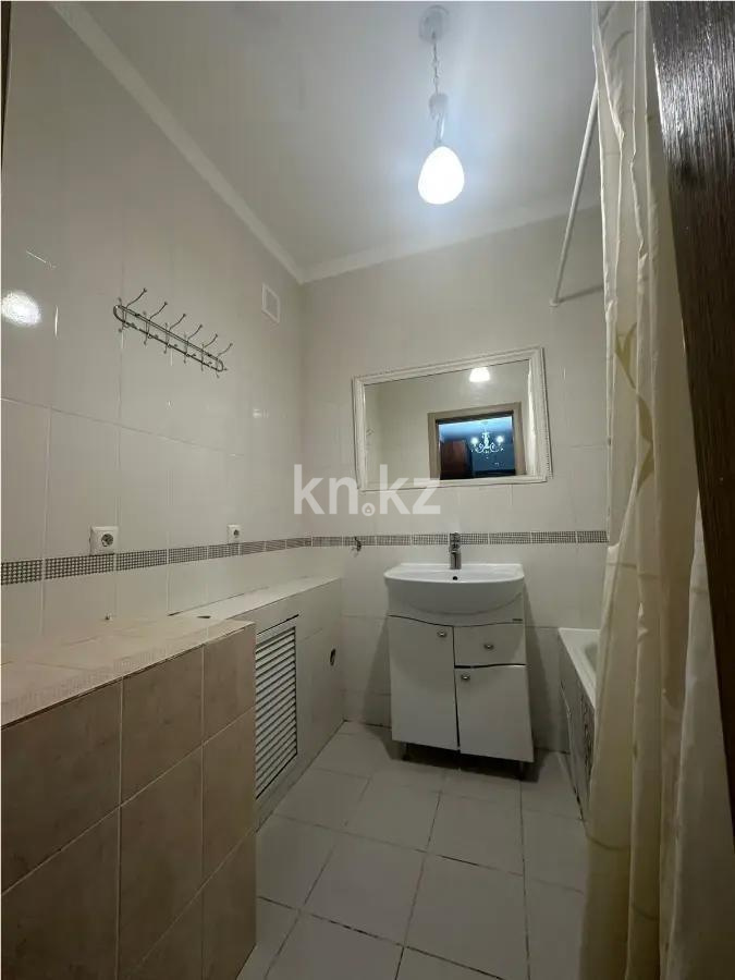 Продажа 3-комнатной квартиры, 73.7 м², пр. Улы Дала, дом  69 в Астане - фото 3