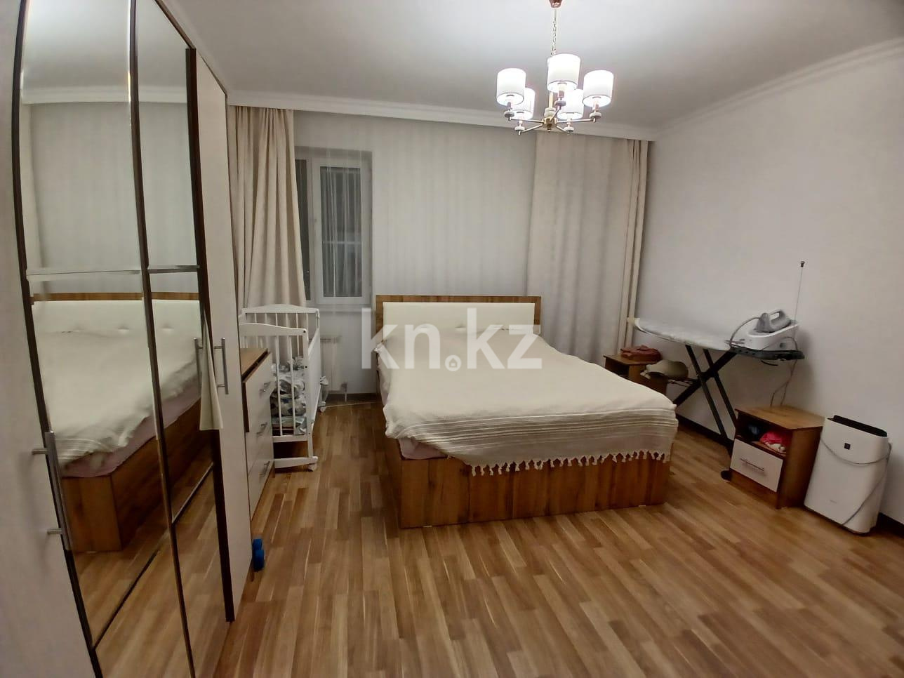 Продажа 2-комнатной квартиры, 70.3 м², ул. Иманова в Астане - фото 3