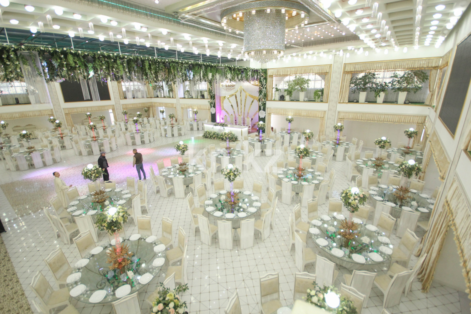 Продажа , 3000 м², пр. Дулати в Алматы - фото 5