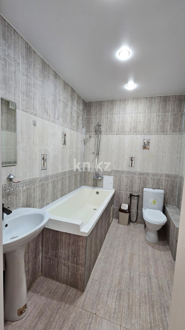Продажа 2-комнатной квартиры, 49.7 м² в Алматы - фото 3