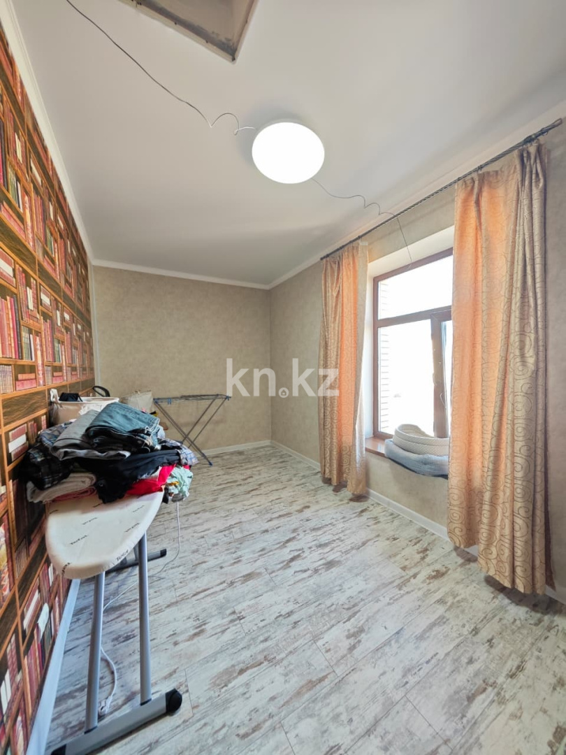 Продажа 7-комнатного дома, 450 м² в Караганде - фото 16