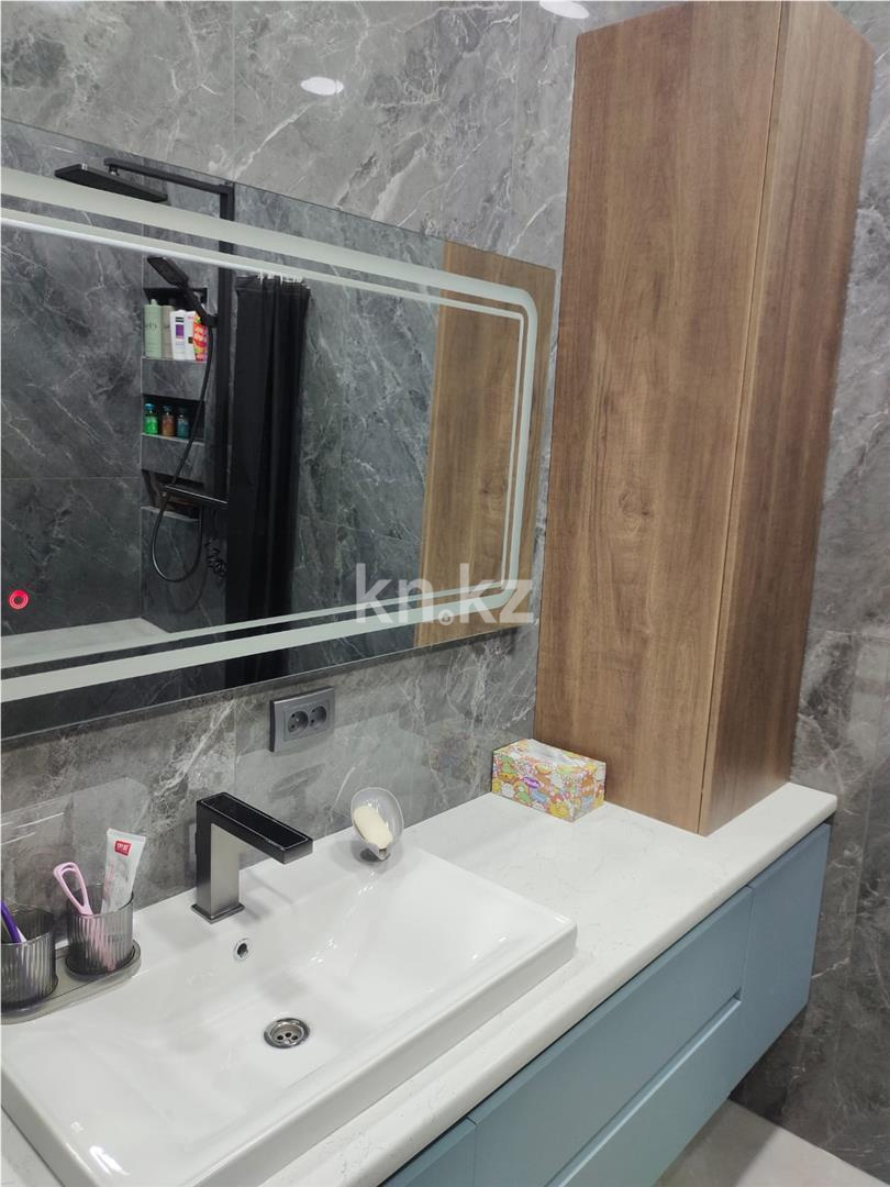 Продажа 3-комнатной квартиры, 82 м² в Караганде - фото 8