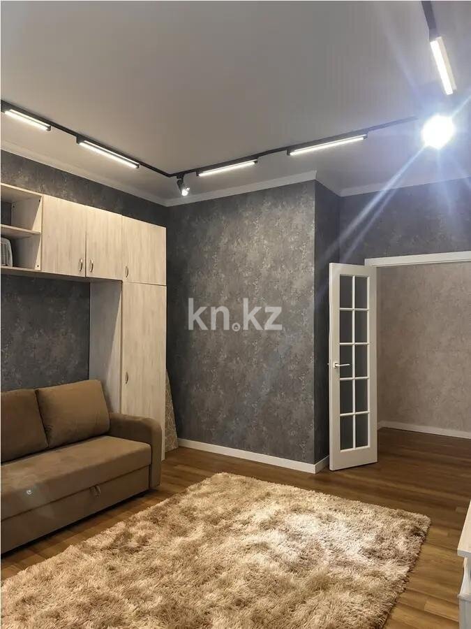 Продажа 1-комнатной квартиры, 40 м² в Караганде