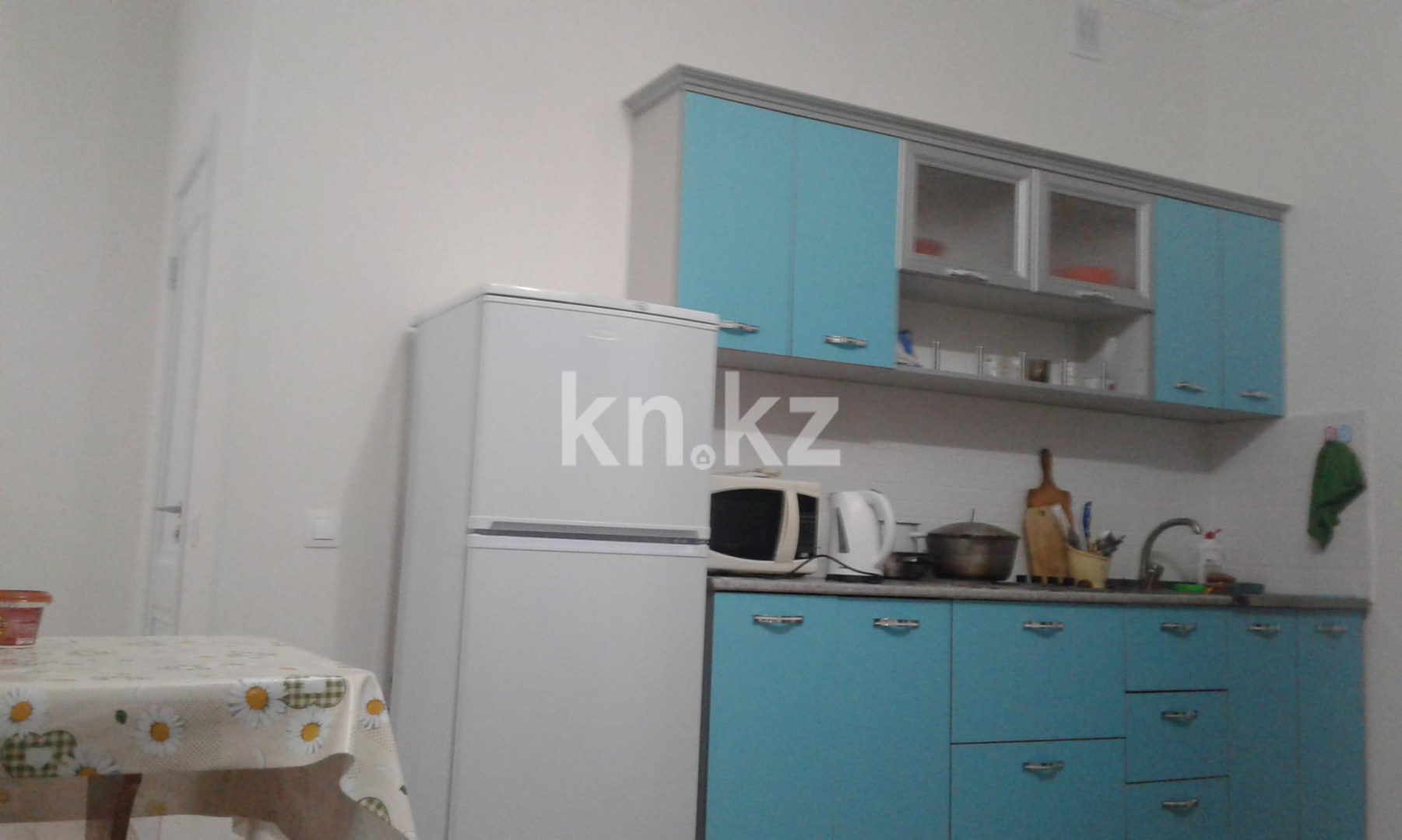 Аренда 3-комнатной квартиры посуточно, 60 м² в Астане - фото 3