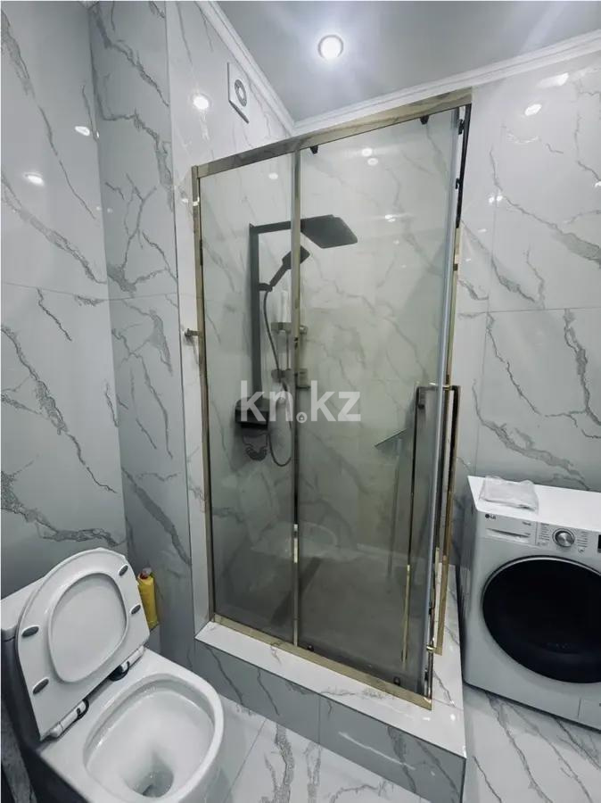 Продажа 3-комнатной квартиры, 70 м², ул. Утеген батыра, дом  11г в Алматы - фото 6