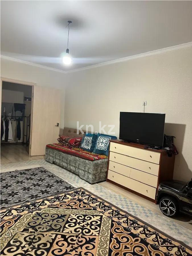 Продажа 2-комнатной квартиры, 70 м², ул. Омарова, дом  150 в Астане - фото 2