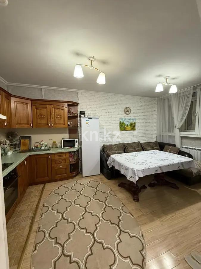 Продажа 3-комнатной квартиры, 98 м², пр. Момышулы, дом  12 в Астане - фото 4