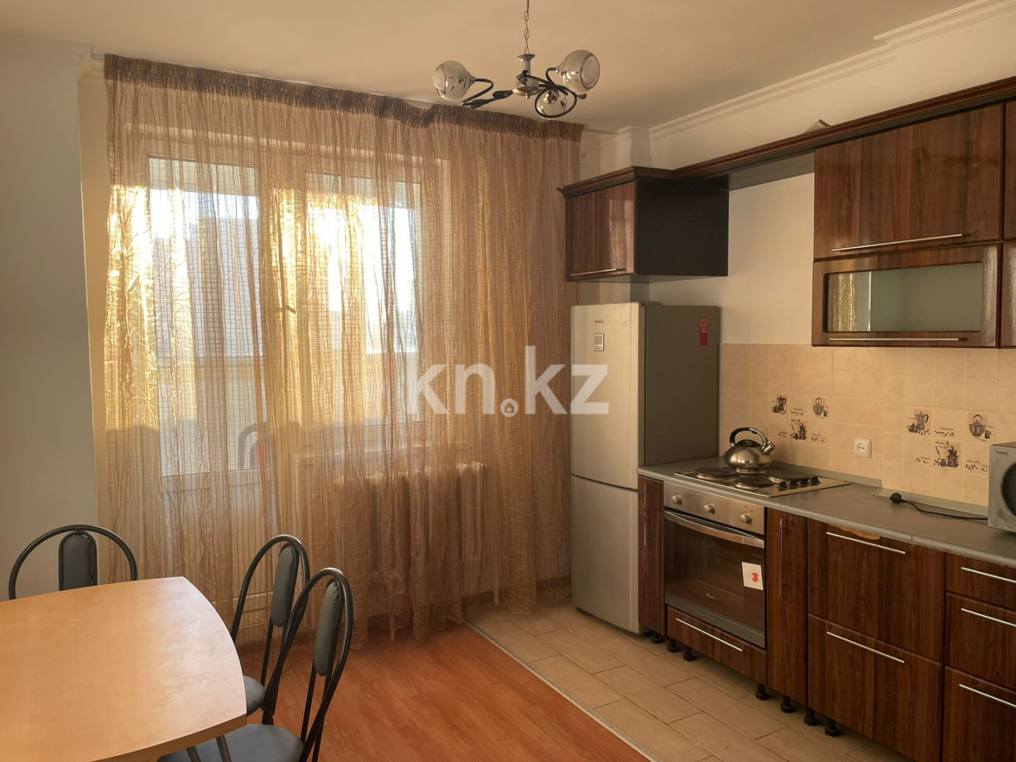 Аренда 2-комнатной квартиры, 85 м², Абая, дом  8 в Астане - фото 3