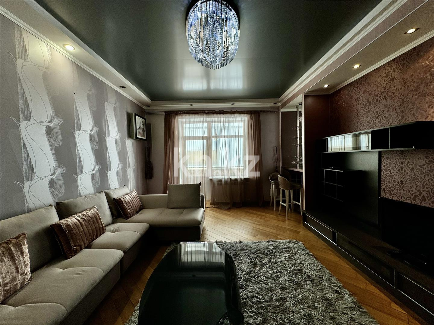 Продажа 6-комнатной квартиры, 227 м², ул. Ерубаева, дом  50/6 в Караганде - фото 2