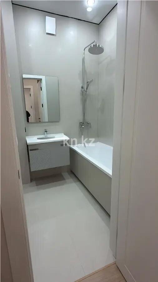 Продажа 1-комнатной квартиры, 40.8 м² в Астане - фото 3
