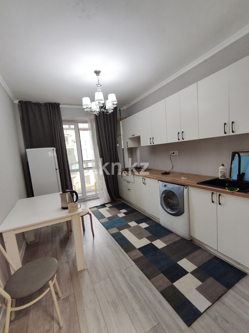 Продажа 3-комнатной квартиры, 78.5 м², ул. Жунисова, дом  2/13 в Алматы - фото 5