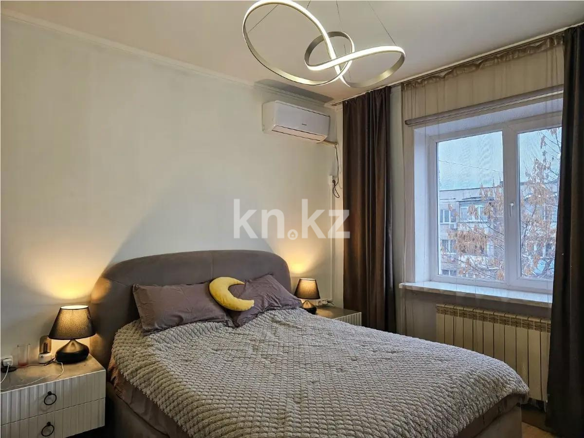 Продажа 4-комнатной квартиры, 75.8 м², ул. Тургута Озала, дом  28 в Алматы - фото 2