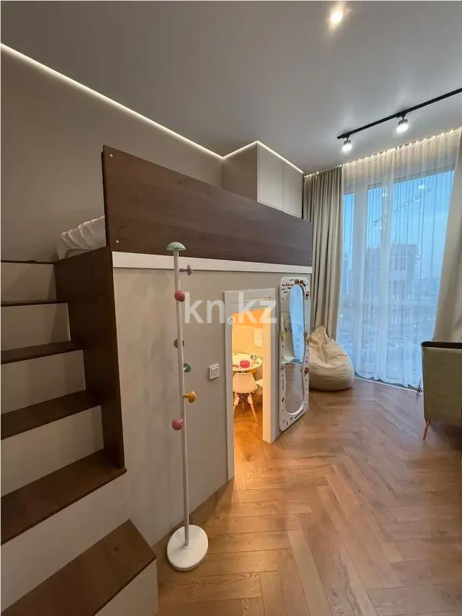 Продажа 5-комнатной квартиры, 136.2 м² в Астане - фото 4