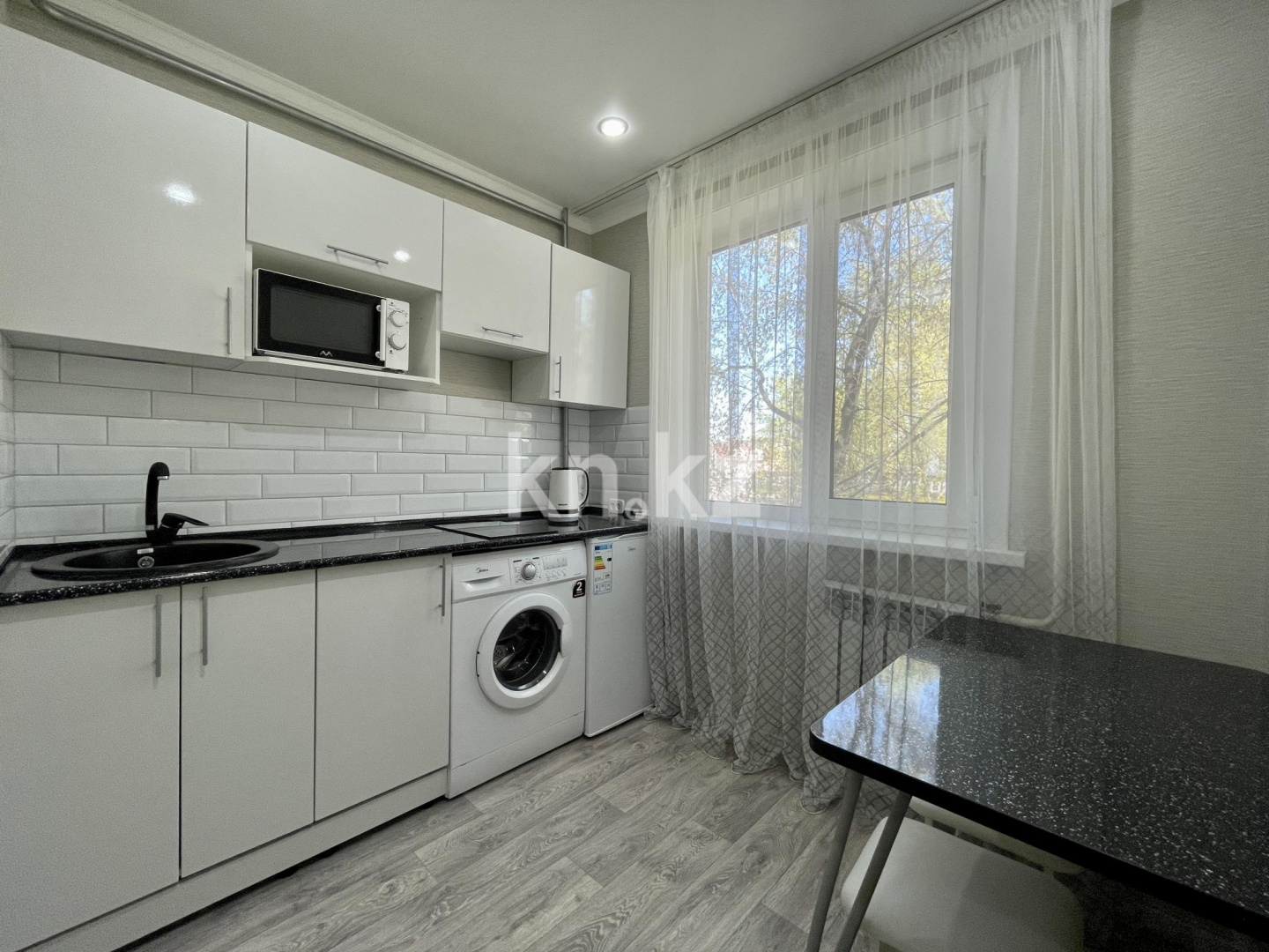 Аренда 1-комнатной квартиры посуточно, 1 м², Абая, дом  35 в Петропавловске - фото 3