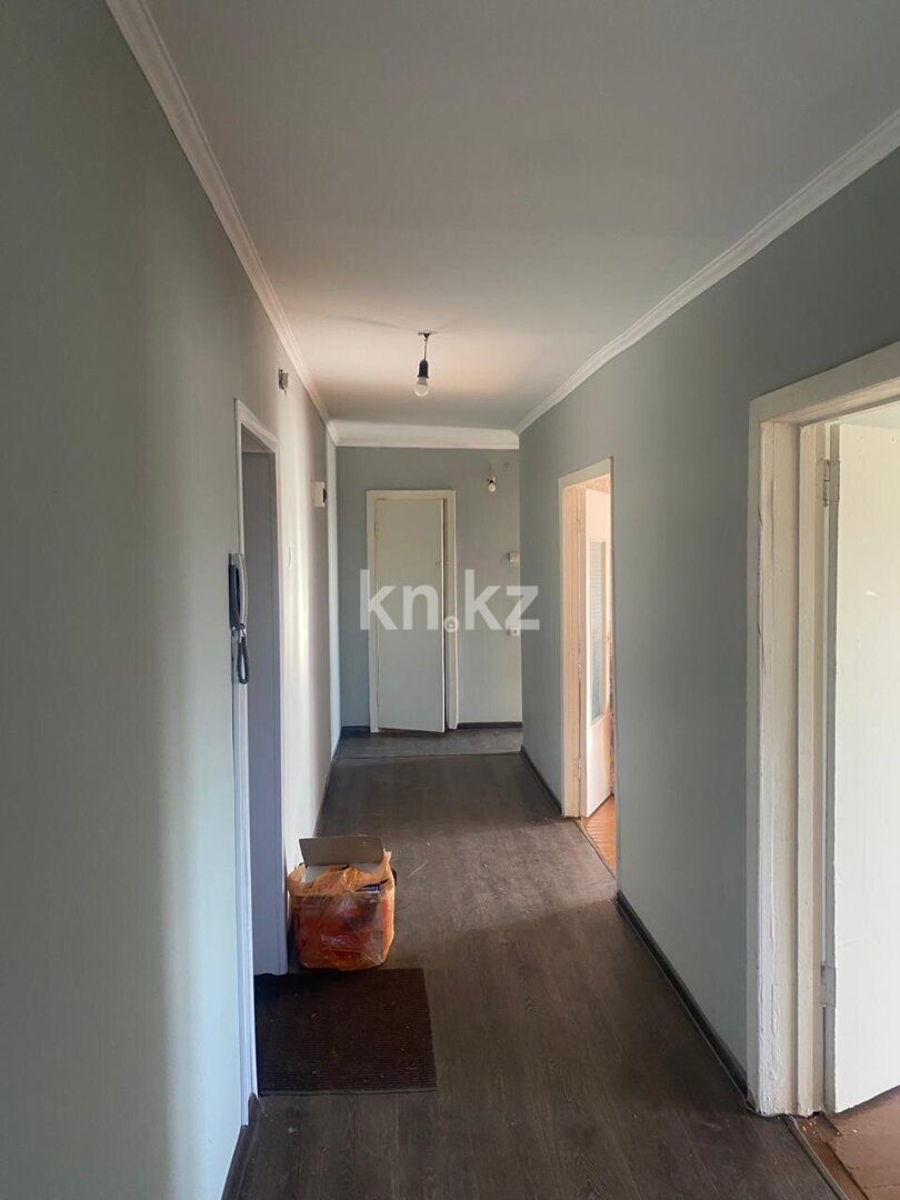 Продажа 4-комнатной квартиры, 78 м² в Караганде