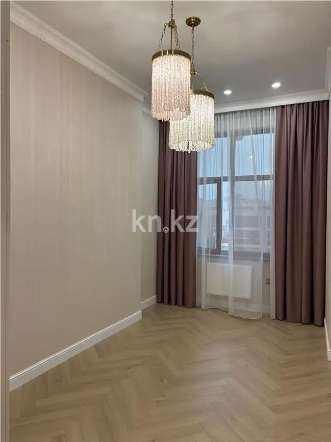 Продажа 3-комнатной квартиры, 91 м², ул. Акмешит, дом  19/9 в Астане - фото 2