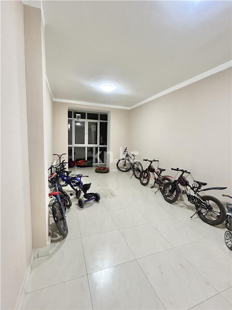 Продажа 2-комнатной квартиры, 70 м² в Караганде - фото 16