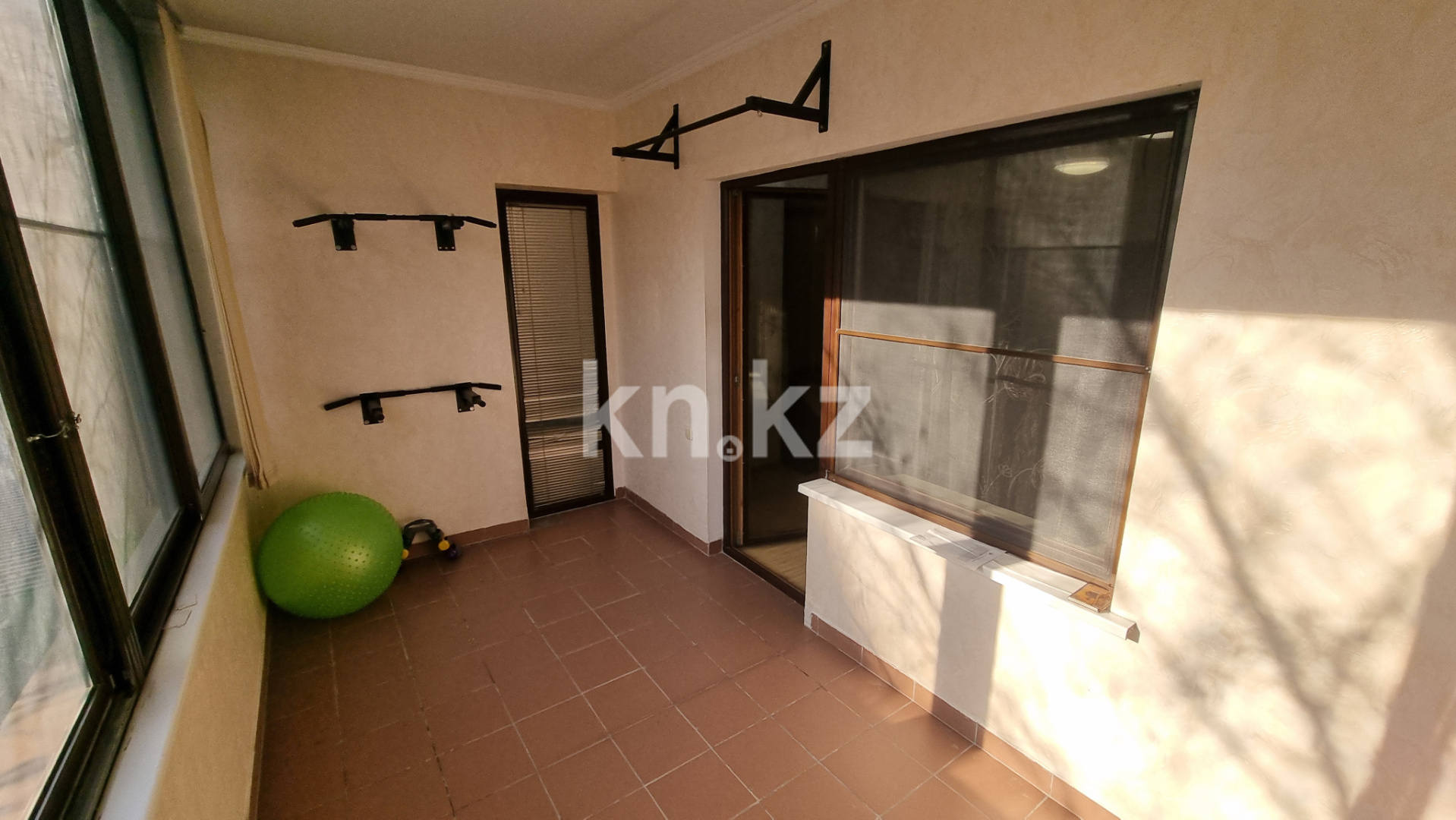 Аренда 4-комнатной квартиры, 193 м² в Алматы - фото 11