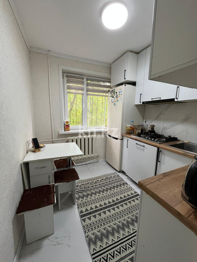 Продажа 3-комнатной квартиры, 62 м², пр. Республики, дом  10 в Караганде - фото 8