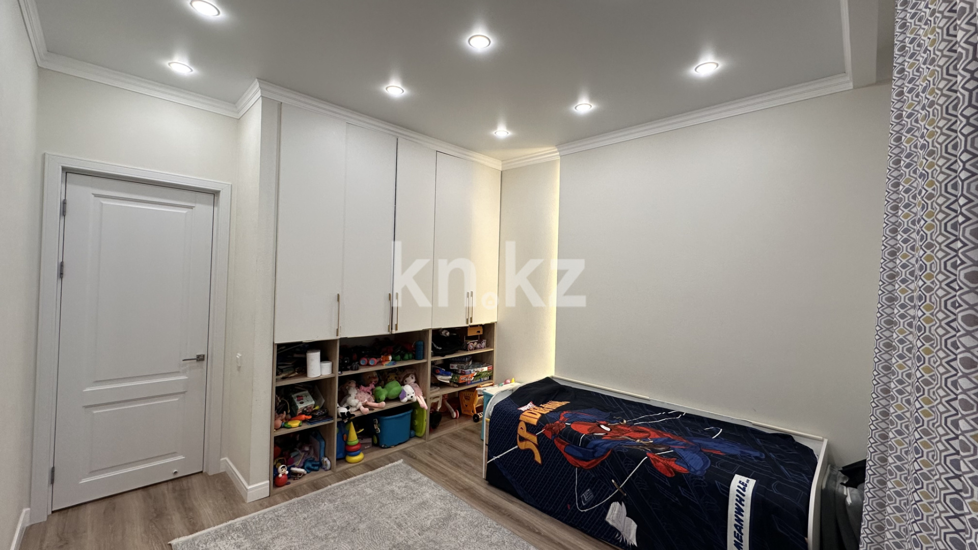 Продажа 3-комнатной квартиры, 82.3 м², мкр-н 17, дом  23 в Актау - фото 3