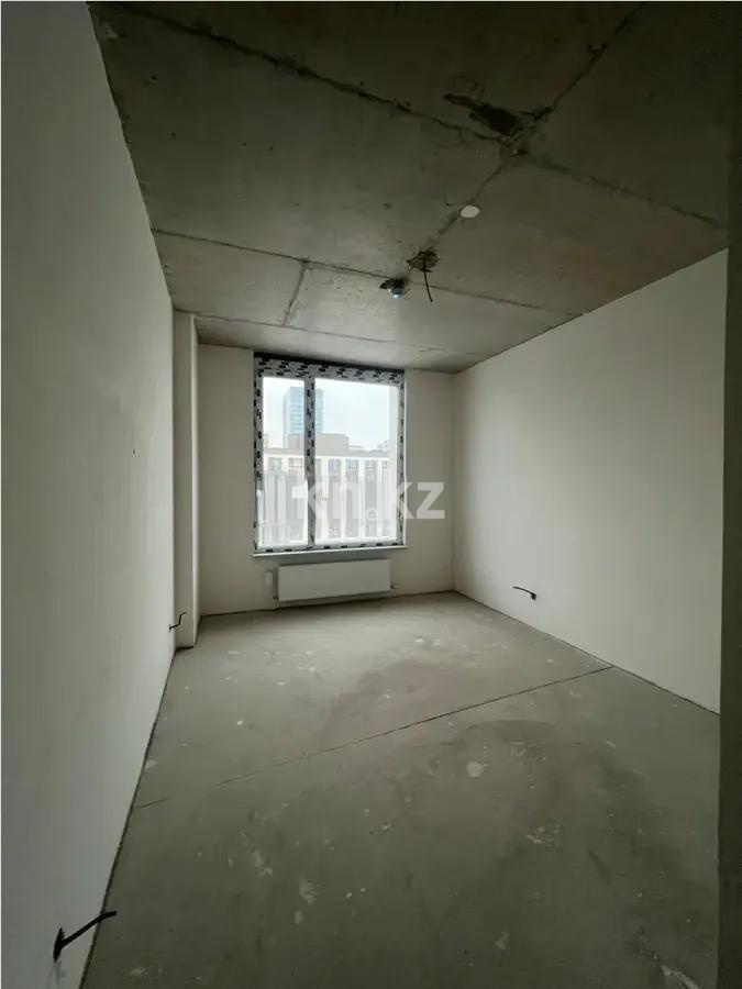 Продажа 4-комнатной квартиры, 140.77 м² в Астане - фото 2