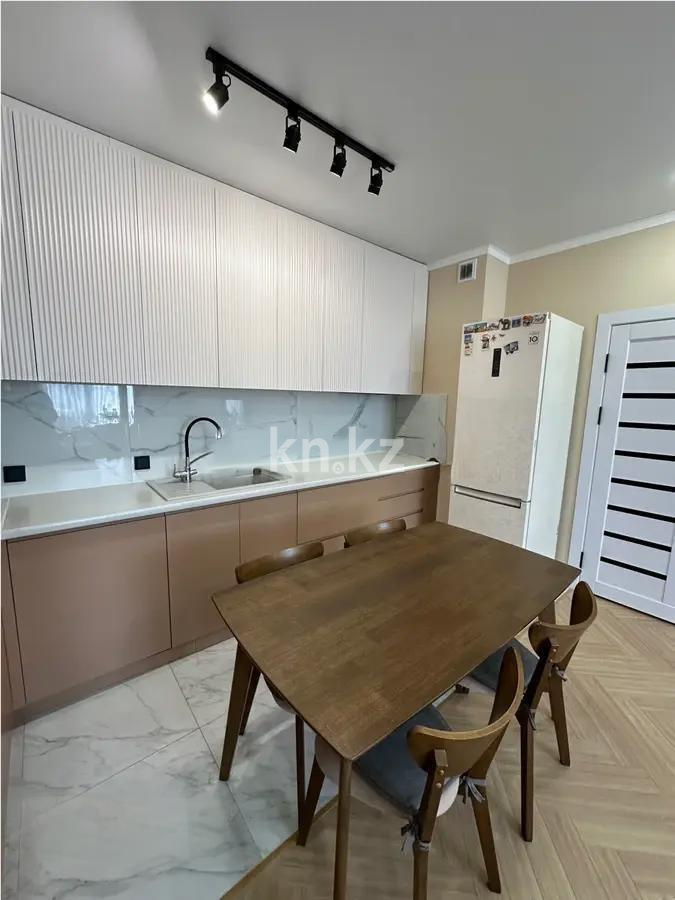 Продажа 2-комнатной квартиры, 61.2 м² в Алматы - фото 3