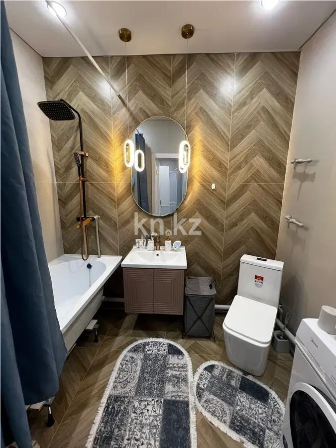 Продажа 2-комнатной квартиры, 60 м², ул. Бейбарыс Султан, дом  12 в Астане - фото 2