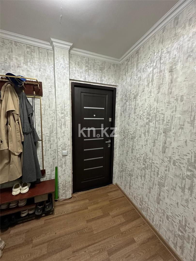Продажа 3-комнатной квартиры, 62 м², мкр-н 22 в Караганде - фото 8