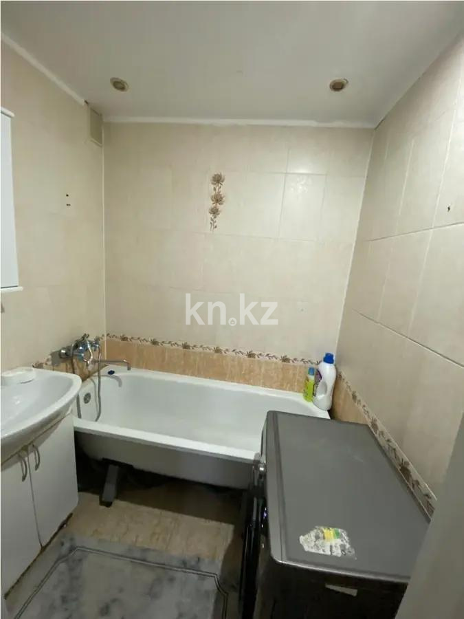 Продажа 2-комнатной квартиры, 49 м², мкр. Восток-3, дом  13 в Караганде - фото 4