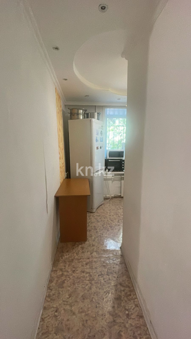 Продажа 3-комнатной квартиры, 54 м², ул. Ермекова в Караганде - фото 8